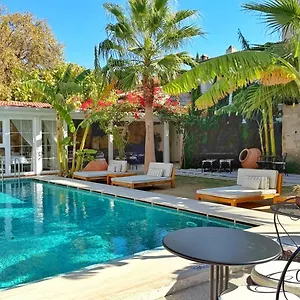 https://jardin-dazur-alacati.aegeanhotels.net